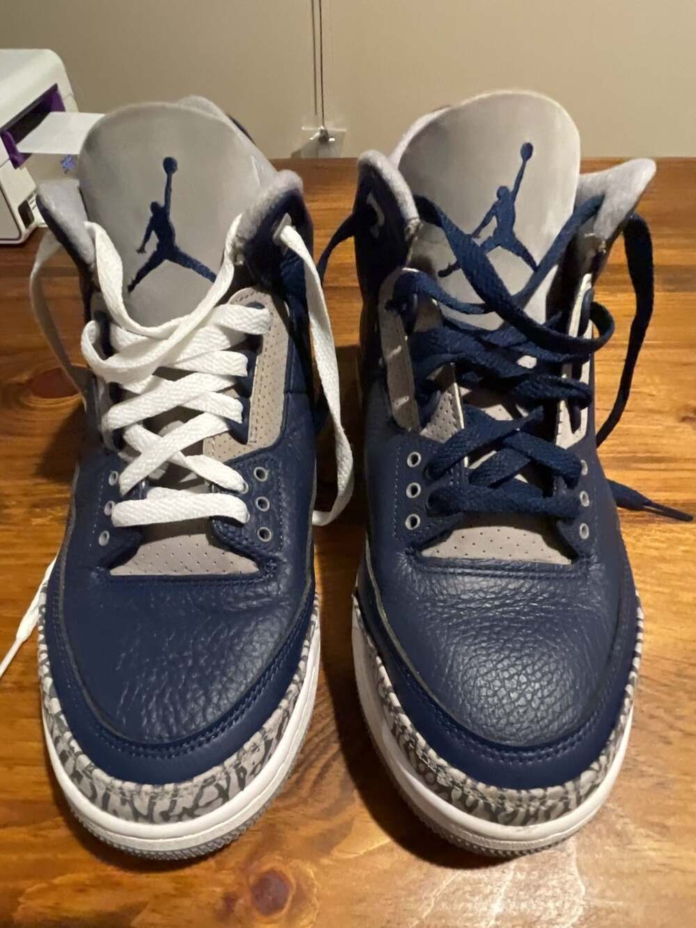 Jordan Jordan 3 Retro Georgetown Size 10 Midnight Navy Cement Grey